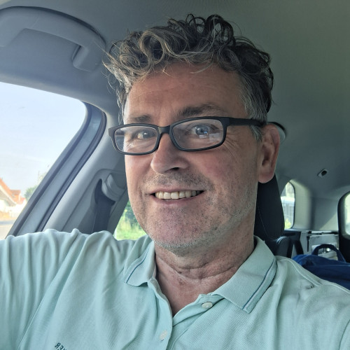 Robert M. profile photo