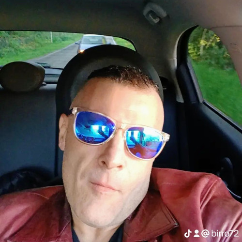 Roberto G.