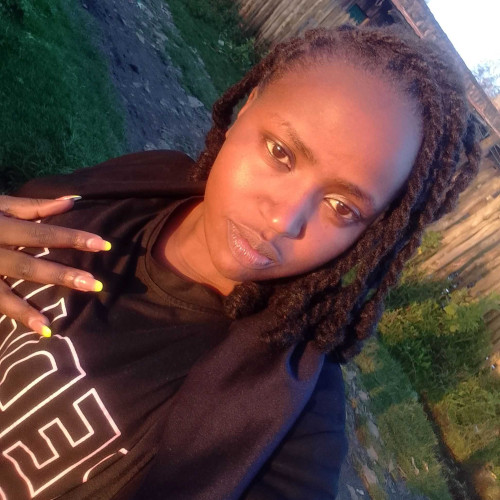 morine w. profile photo