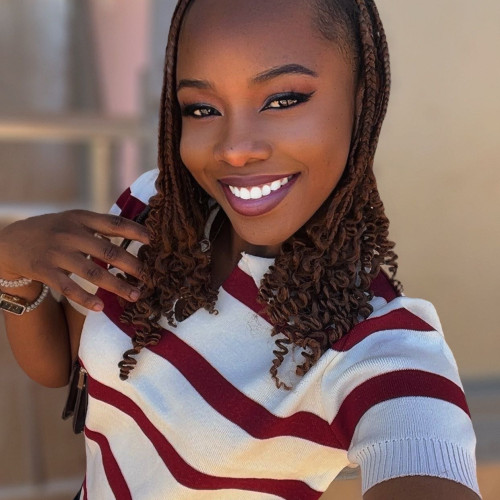 Esther M. profile photo