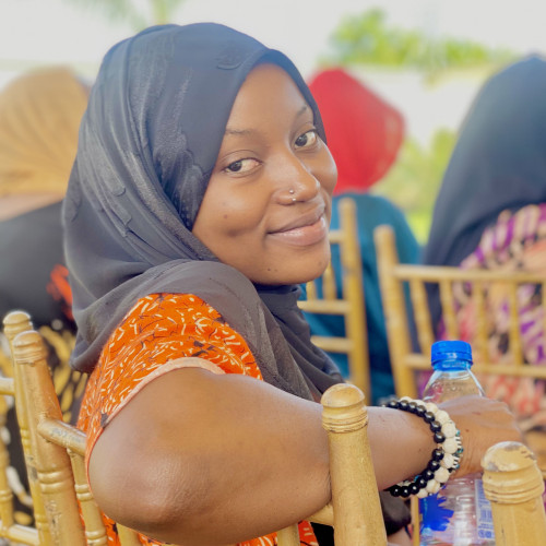 shani r. profile photo