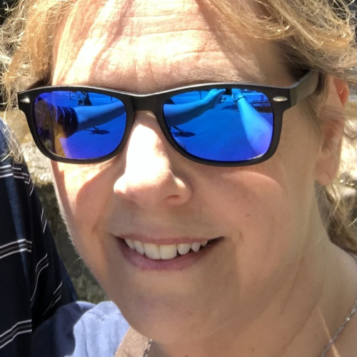 Vicki H.