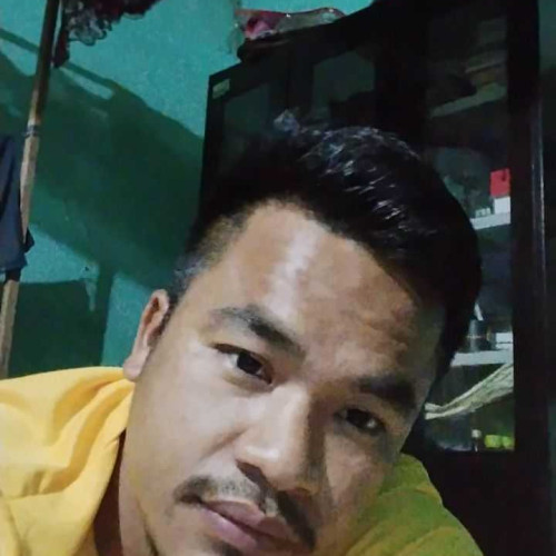 Surman L. profile photo