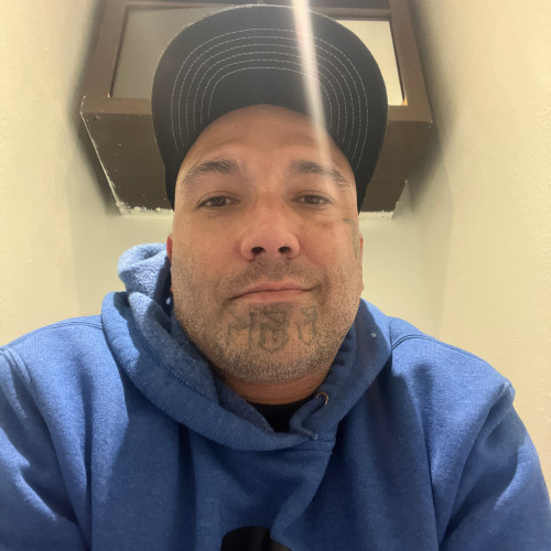 CARLOS C. profile photo