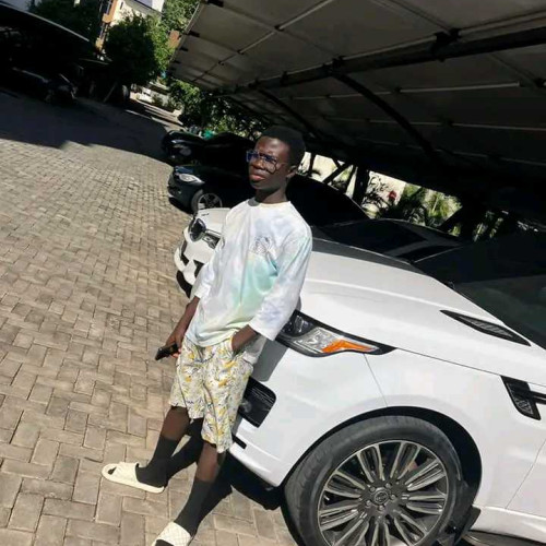 Borngreat E. profile photo
