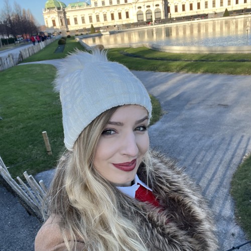 Jana S.