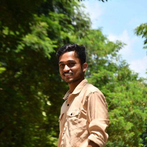 Thakssim M.