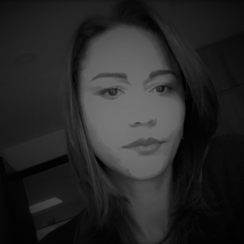 Adriana C N.