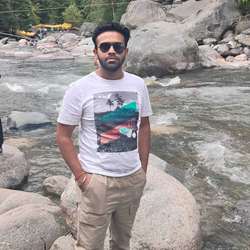 divyansh b. profile photo