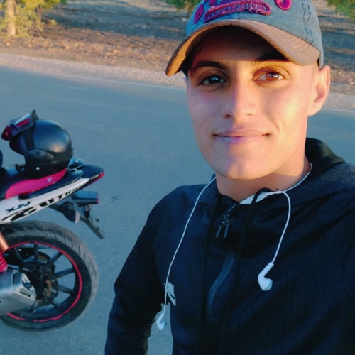 Amine C. profile photo