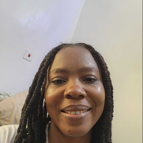 oluomachi favour e. profile photo