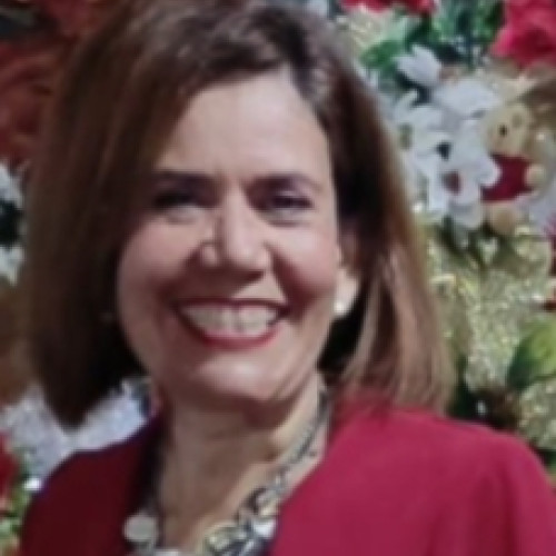 Luz C.
