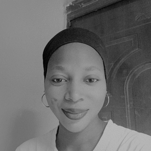 zainab o. profile photo