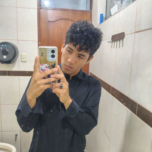 Javier L. profile photo