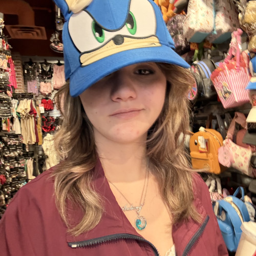 ave m. profile photo