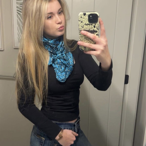 Lily E. profile photo