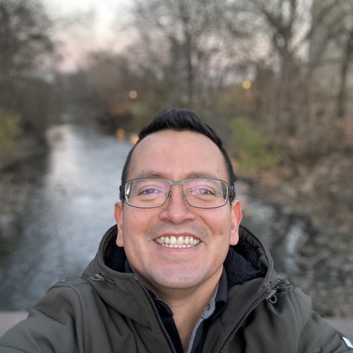 Carlos H. profile photo