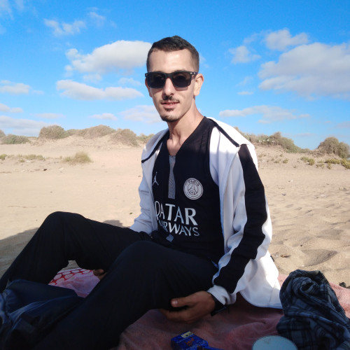 El  H. profile photo