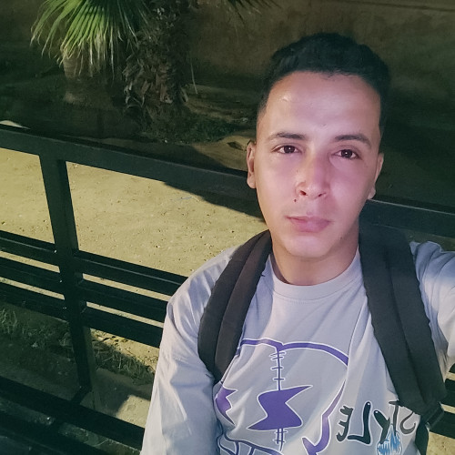 Issa E. profile photo