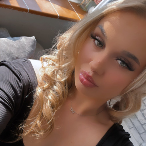 Ellie B. profile photo