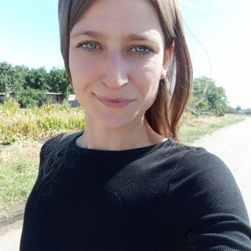 Lena B. profile photo