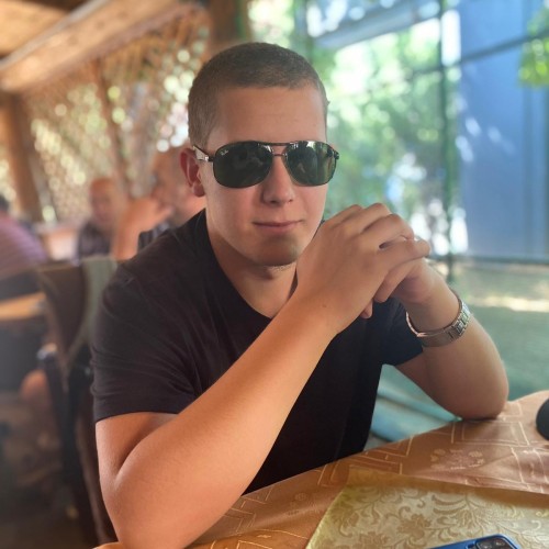 Fariz D. profile photo