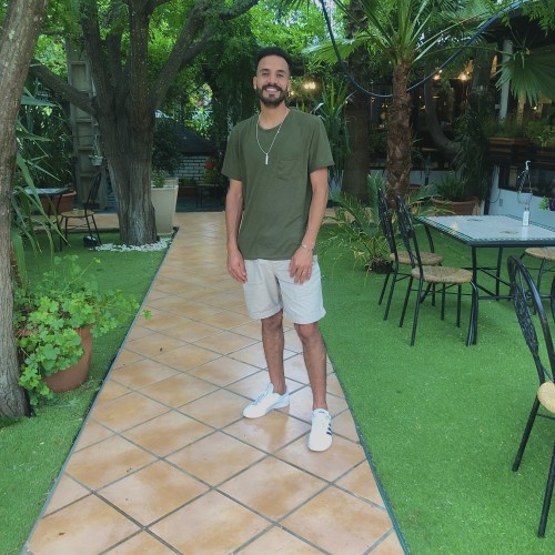 محمد م.