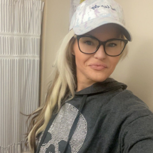 Courtney Q. profile photo