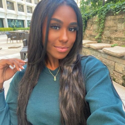 Aleisha R.