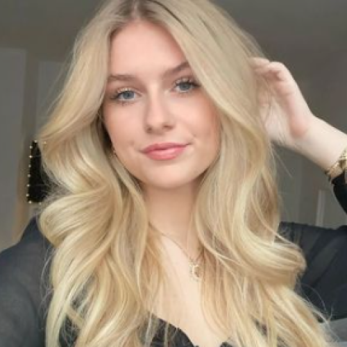 Asia37  M. profile photo