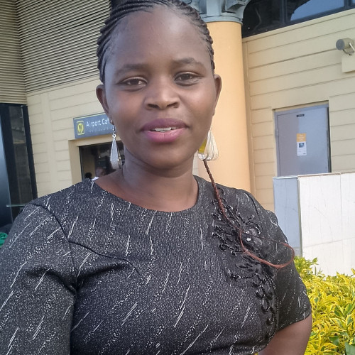 Lornah  C. profile photo
