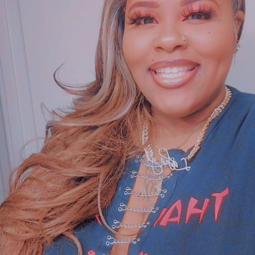 Lashay  Y. profile photo