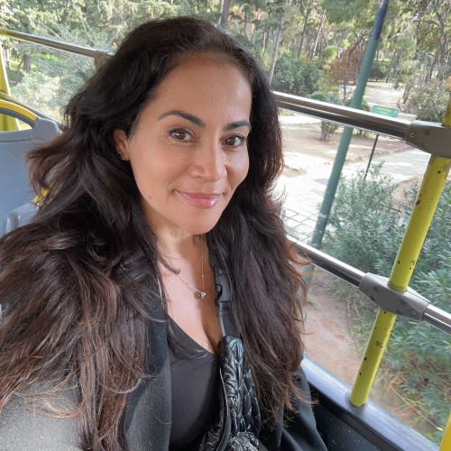 Yenni A. profile photo
