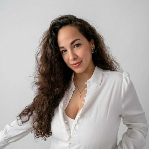 Moira H. profile photo