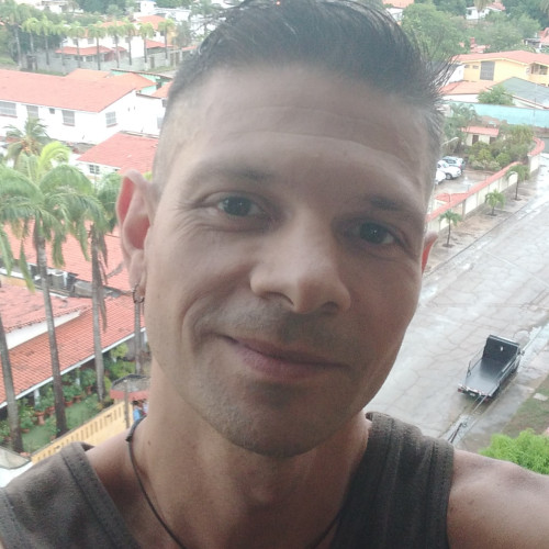 Alfredo R. profile photo