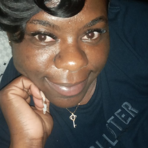 Carolyn  M. profile photo