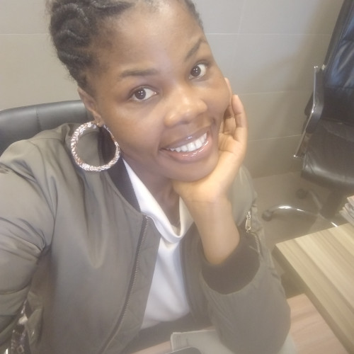 Ella N. profile photo