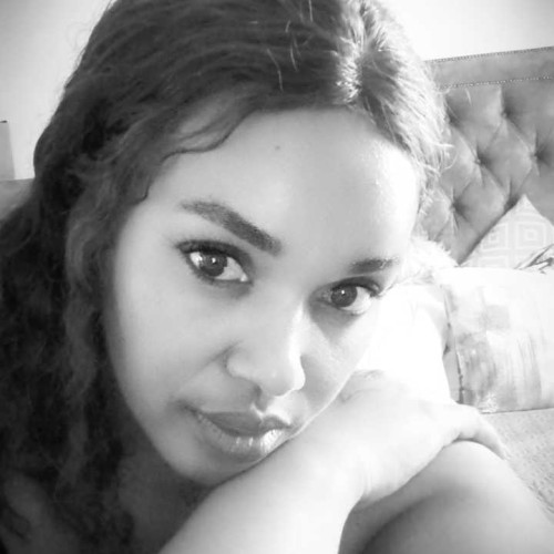 Vuvu M. profile photo