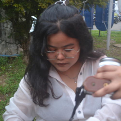 Rhesie D. profile photo