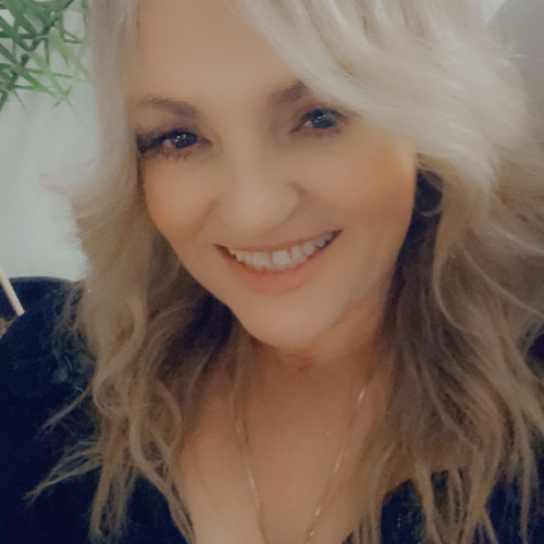 Zineta H. profile photo
