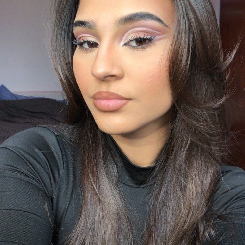 Lejla B. profile photo