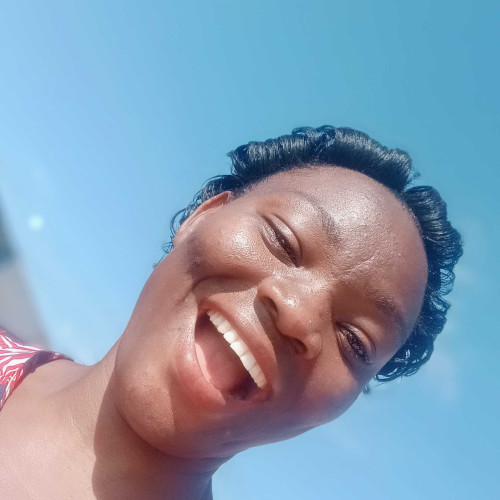 Everlyn A. profile photo