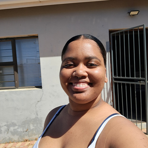 Simonique O. profile photo