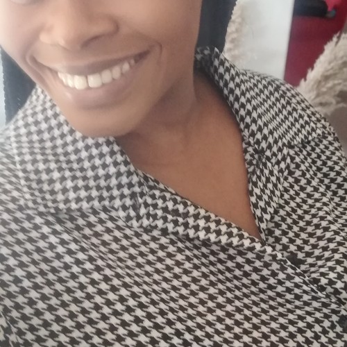 Ria E. profile photo