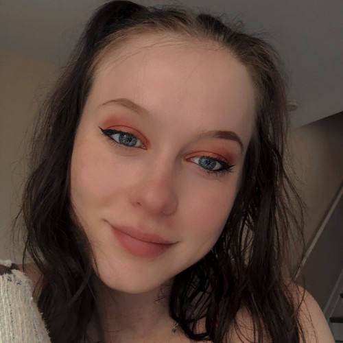Lilly B. profile photo