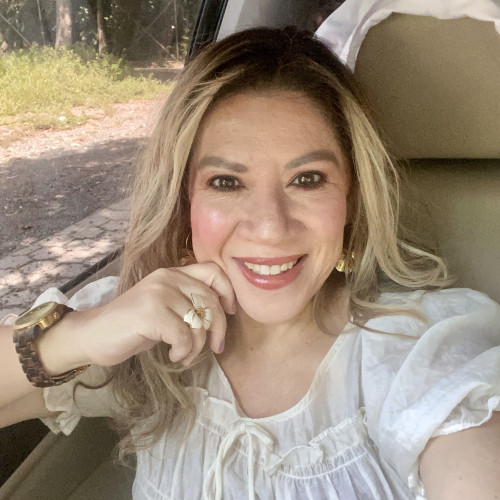 Conie L. profile photo