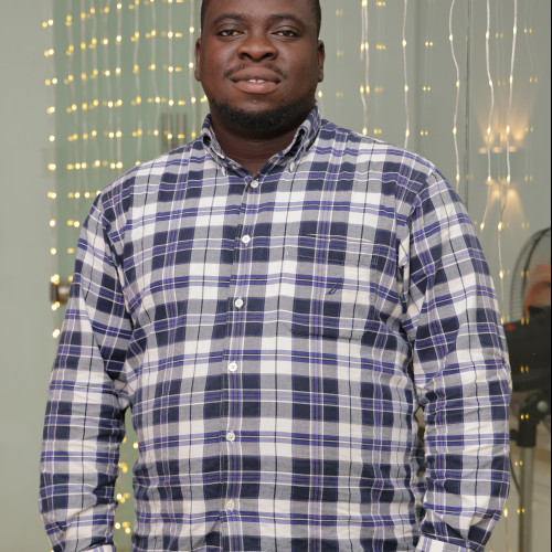 Olujide  T.