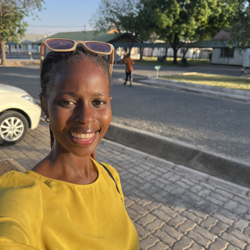 Felly R. profile photo