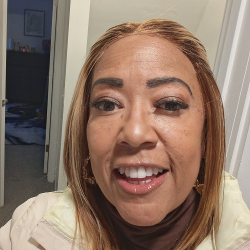 PAMELA g. profile photo