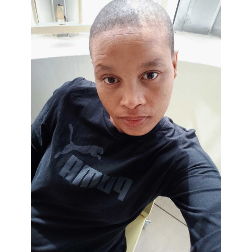 Tshidi m. profile photo
